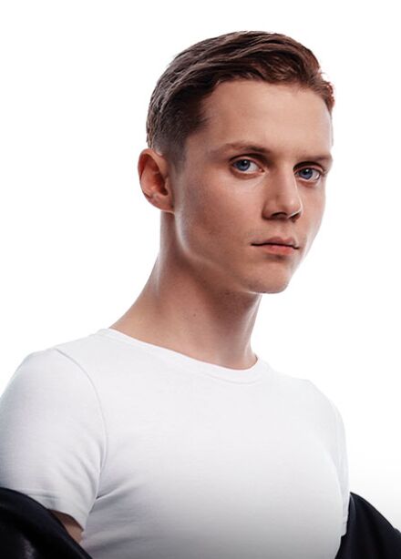 Ваня Дмитриенко