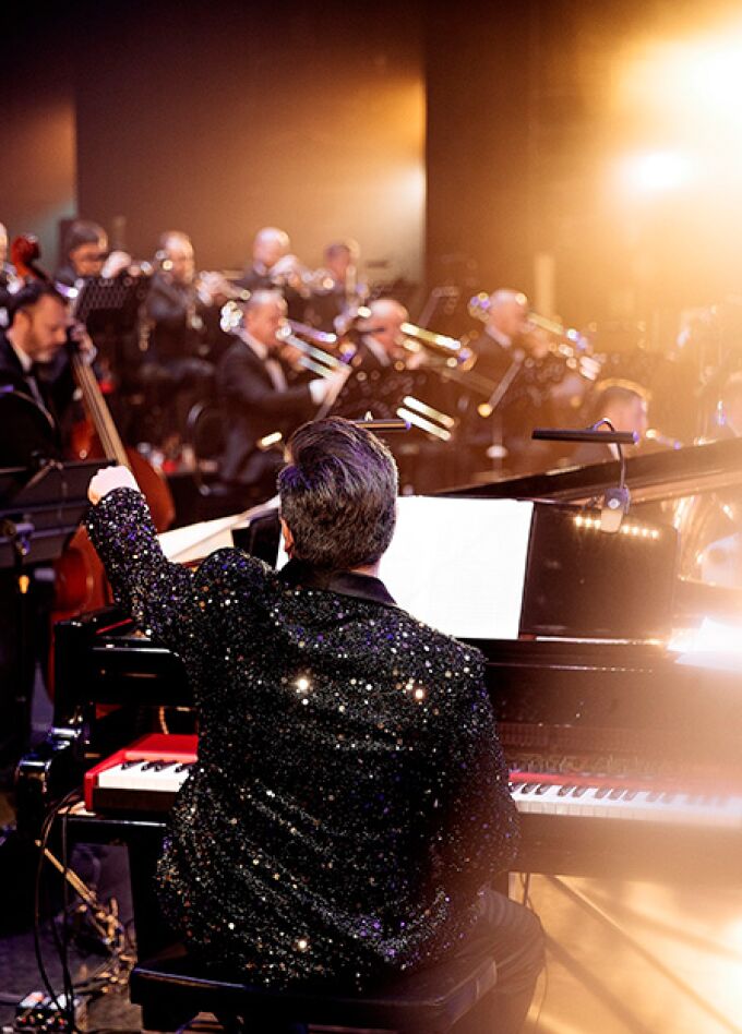 Эстрадно-джазовый оркестр Ильи Филиппова: Утёсов. Джаз